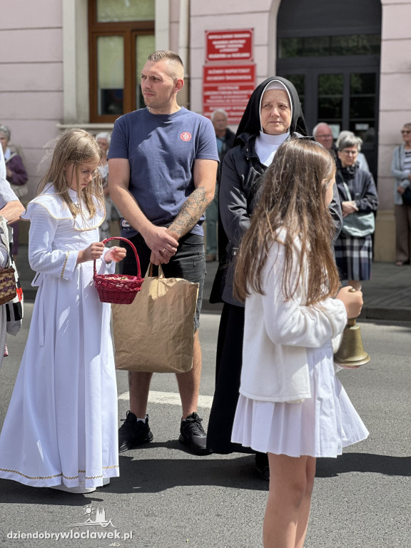 Boże Ciało 2025 - procesja ulicami miasta