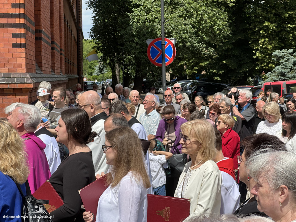 Boże Ciało 2025 - procesja ulicami miasta