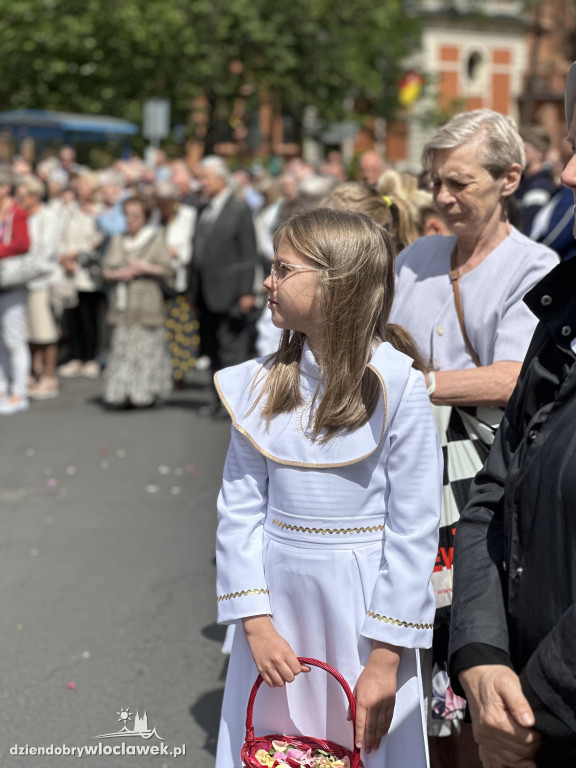Boże Ciało 2025 - procesja ulicami miasta