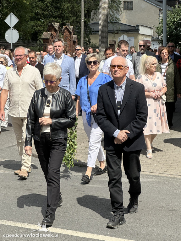Boże Ciało 2025 - procesja ulicami miasta