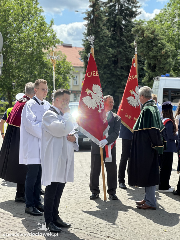 Boże Ciało 2025 - procesja ulicami miasta