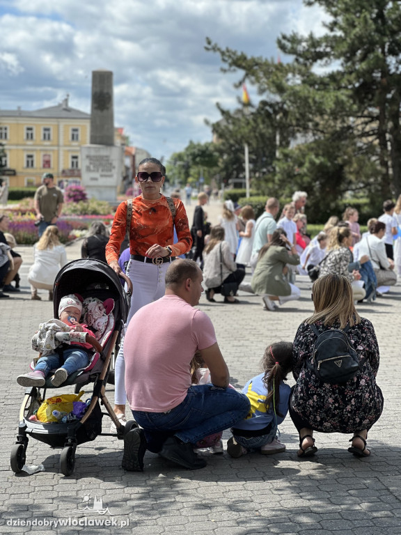 Boże Ciało 2025 - procesja ulicami miasta