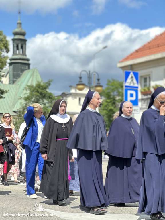 Boże Ciało 2025 - procesja ulicami miasta