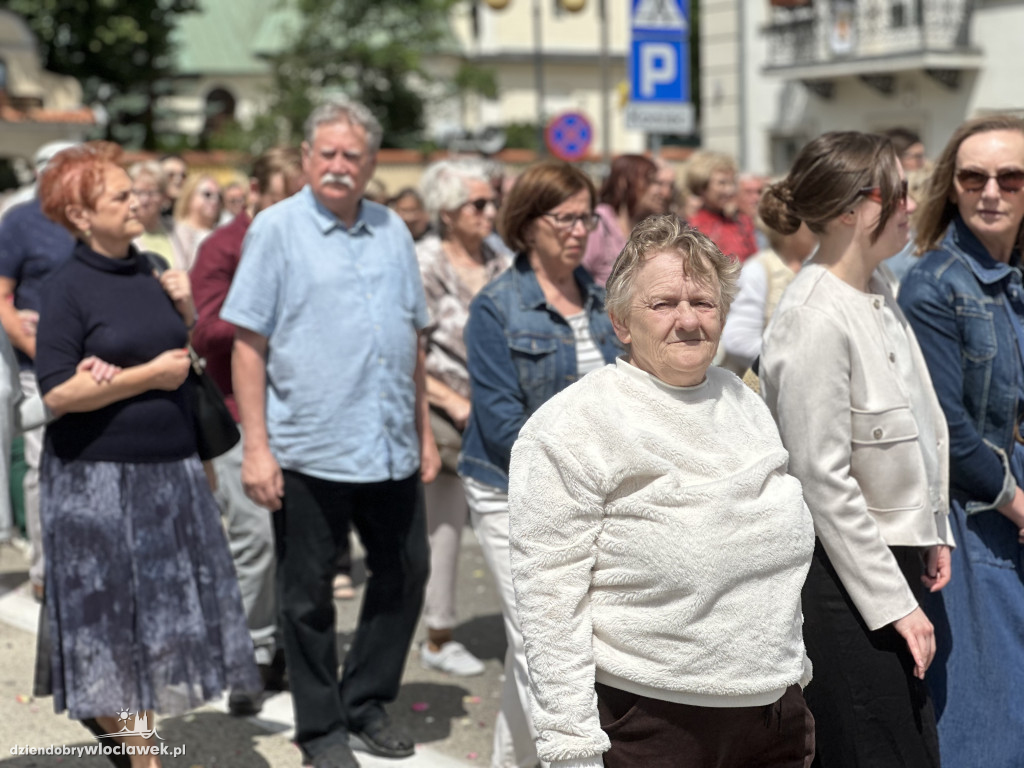 Boże Ciało 2025 - procesja ulicami miasta