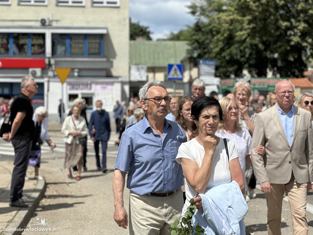 Boże Ciało 2025 - procesja ulicami miasta