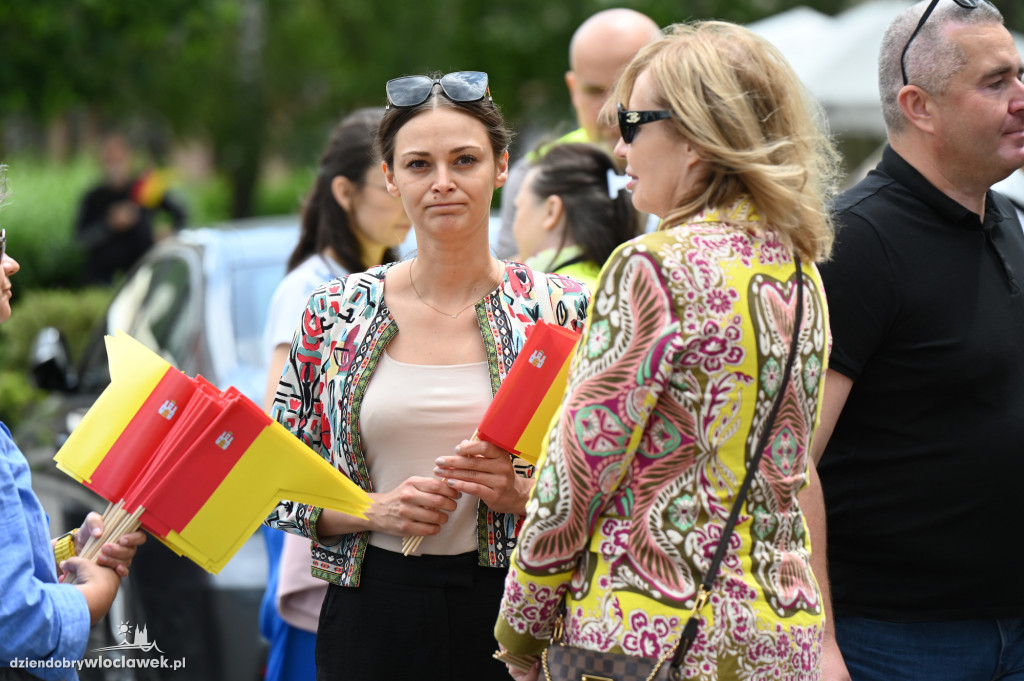 Dni Włocławka 2025 rozpoczęte! Korowód i otwarcie