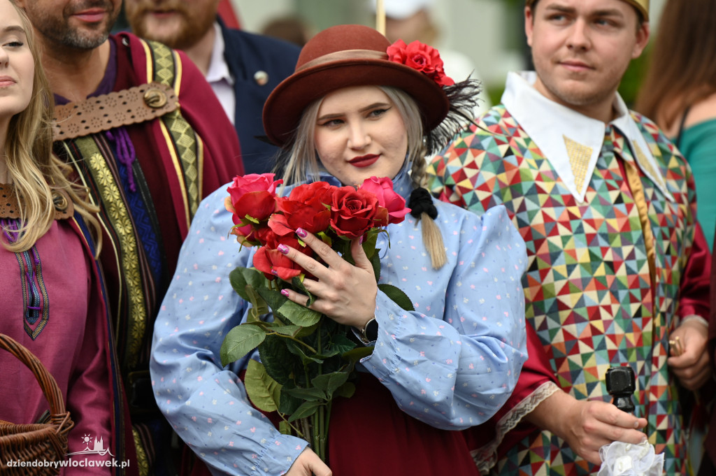 Dni Włocławka 2025 rozpoczęte! Korowód i otwarcie