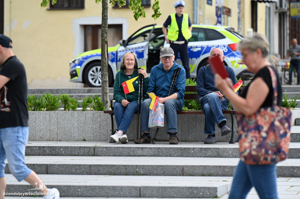 Dni Włocławka 2025 rozpoczęte! Korowód i otwarcie