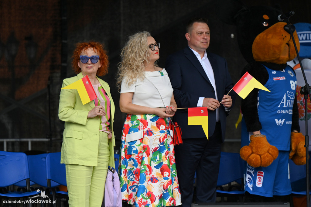 Dni Włocławka 2025 rozpoczęte! Korowód i otwarcie