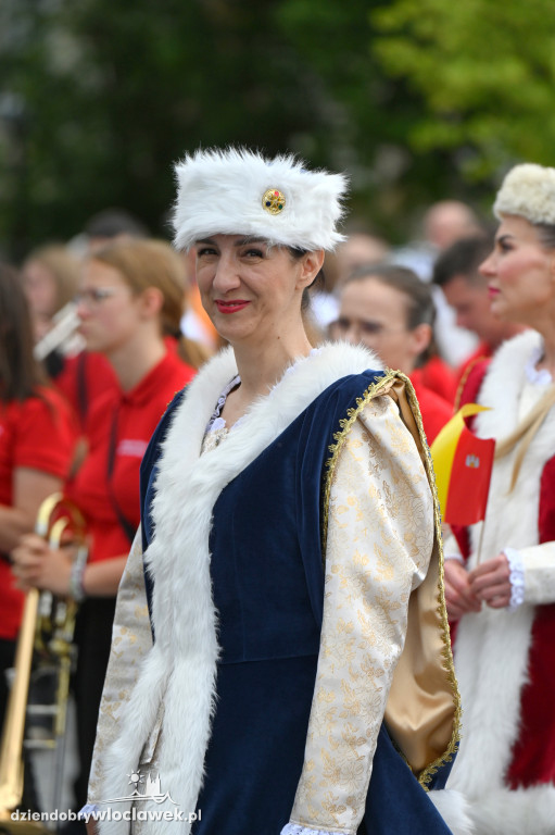Dni Włocławka 2025 rozpoczęte! Korowód i otwarcie