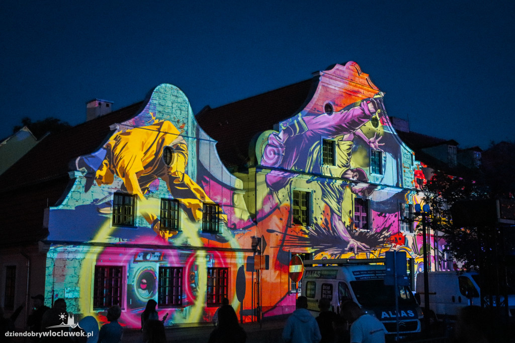 Świet(l)na noc na Starym Rynku – mapping na Dni Włocławka