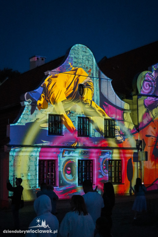 Świet(l)na noc na Starym Rynku – mapping na Dni Włocławka