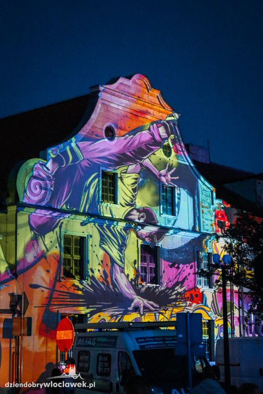 Świet(l)na noc na Starym Rynku – mapping na Dni Włocławka