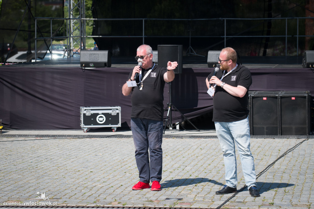 Teatry uliczne na Starym Rynku