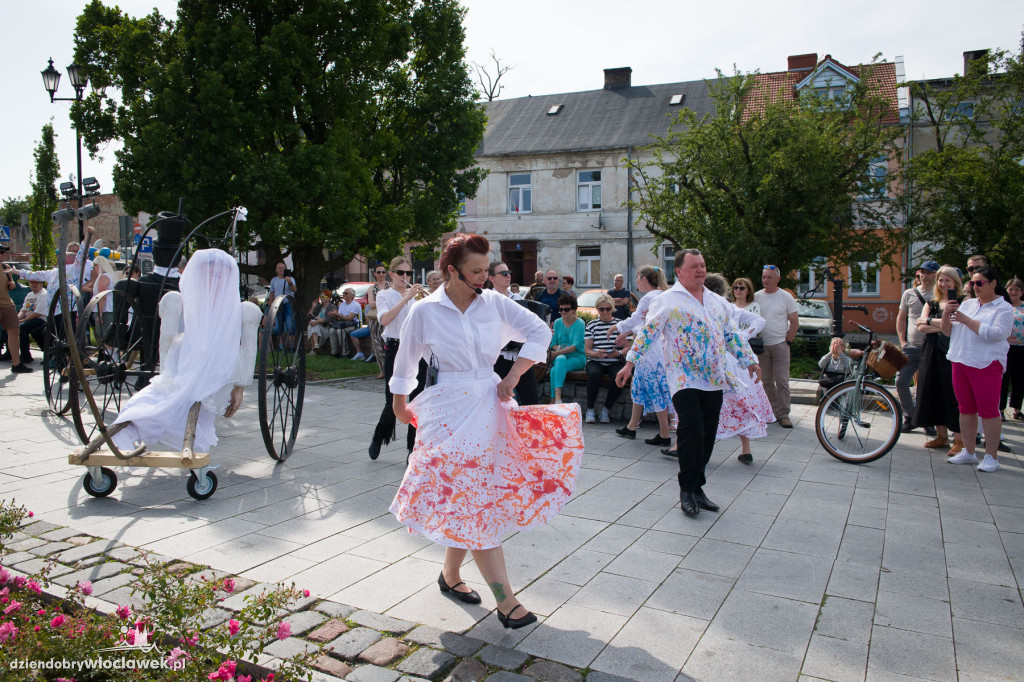 Teatry uliczne na Starym Rynku