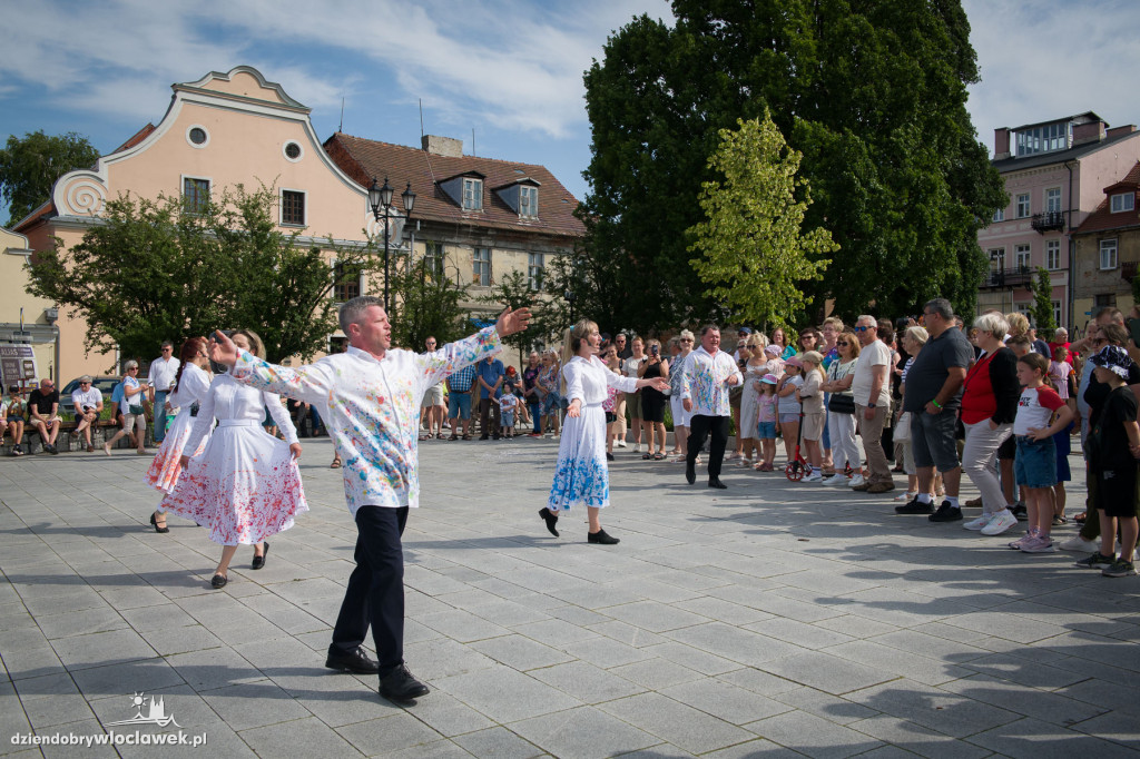 Teatry uliczne na Starym Rynku