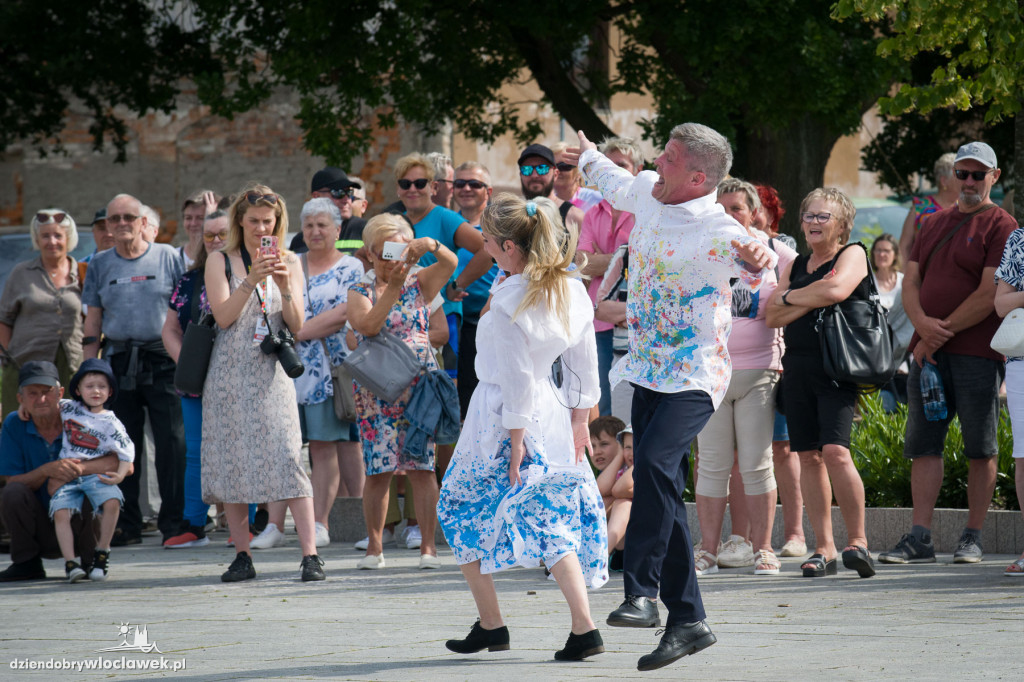 Teatry uliczne na Starym Rynku