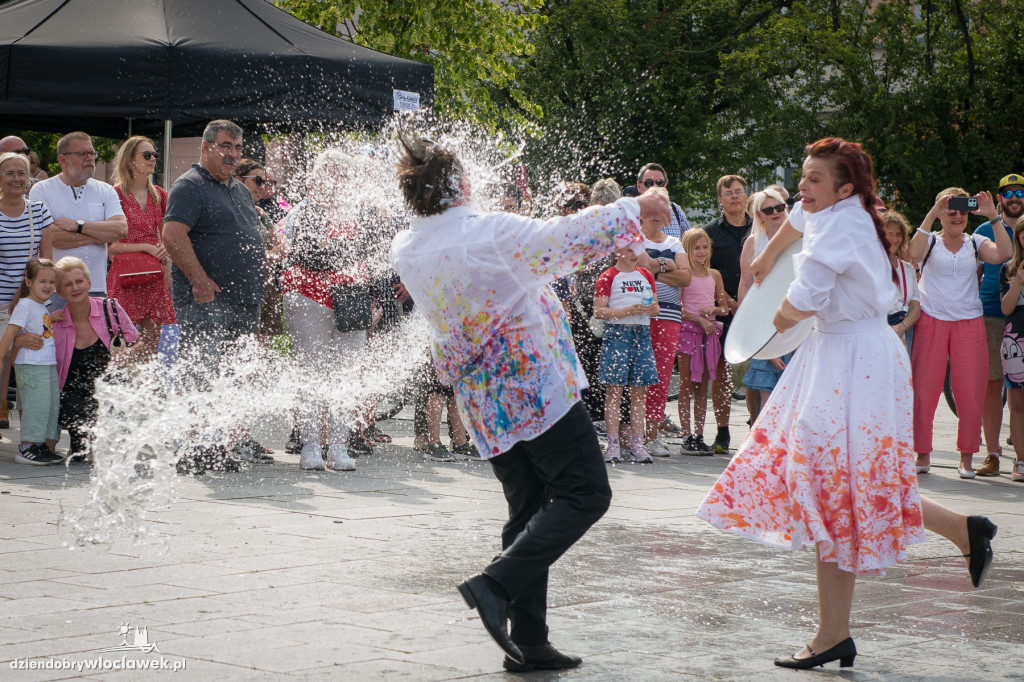 Teatry uliczne na Starym Rynku