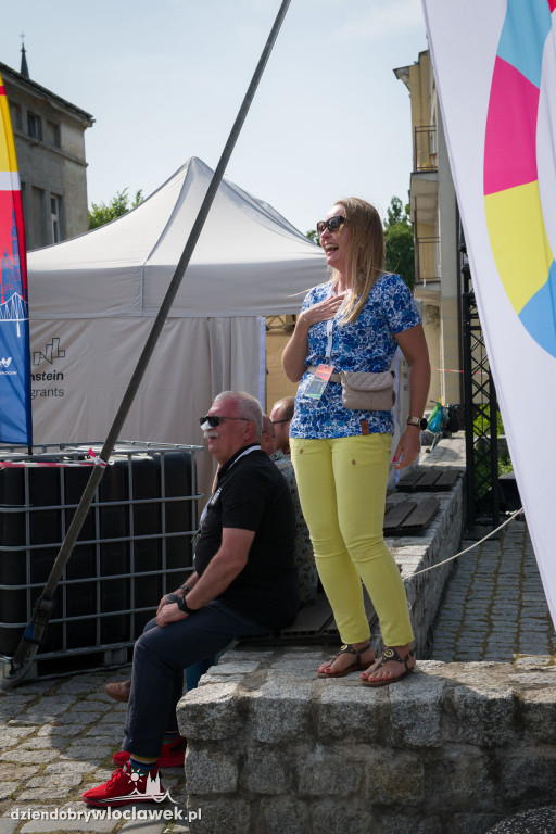 Teatry uliczne na Starym Rynku