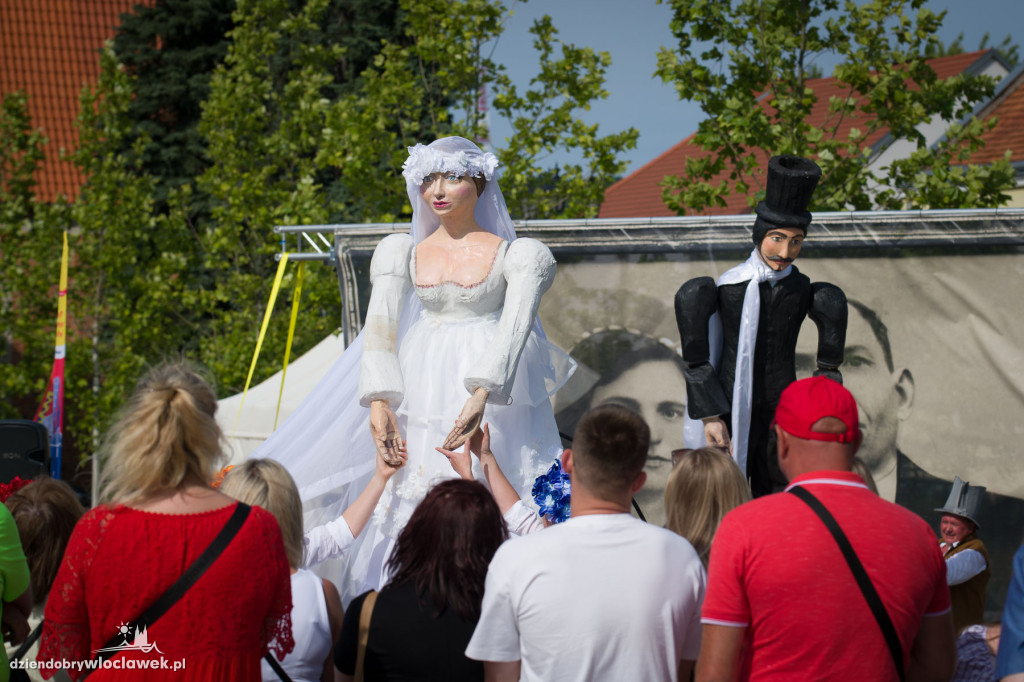 Teatry uliczne na Starym Rynku