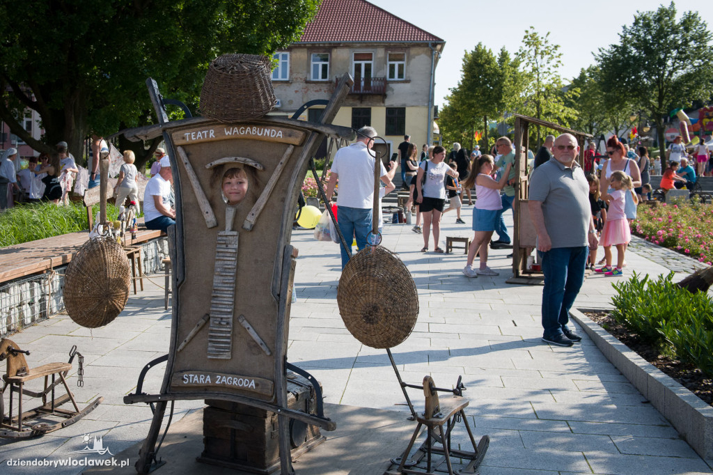 Teatry uliczne na Starym Rynku