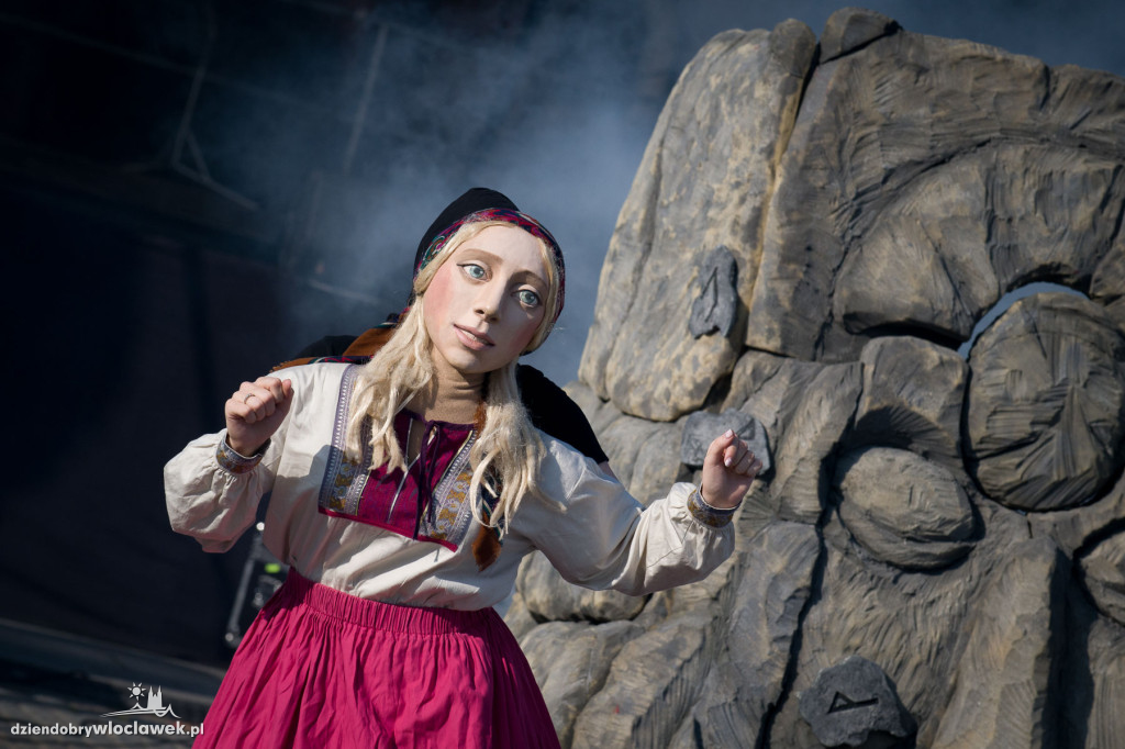 Teatry uliczne na Starym Rynku
