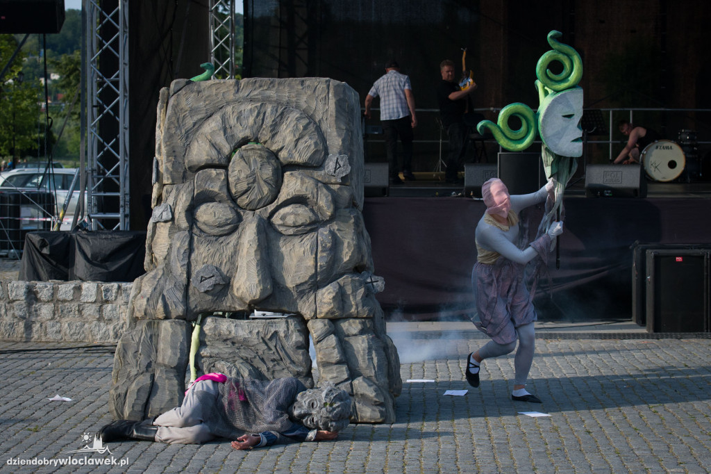 Teatry uliczne na Starym Rynku
