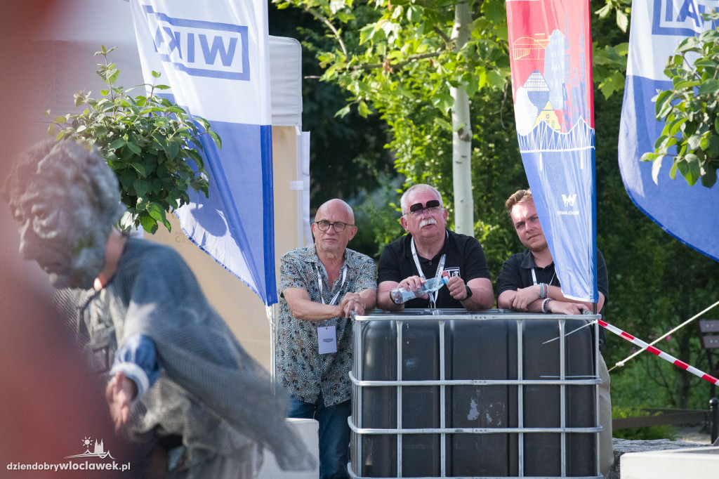 Teatry uliczne na Starym Rynku