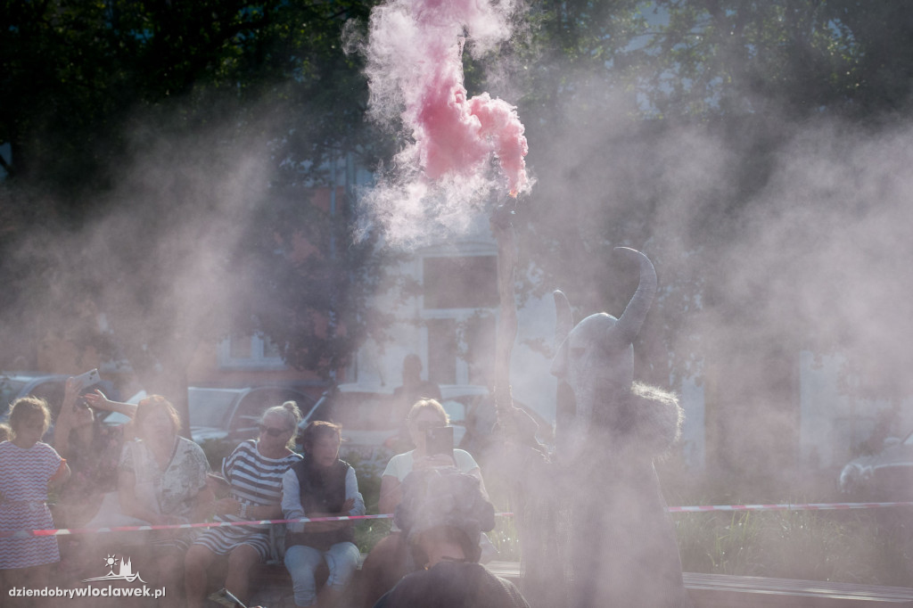 Teatry uliczne na Starym Rynku