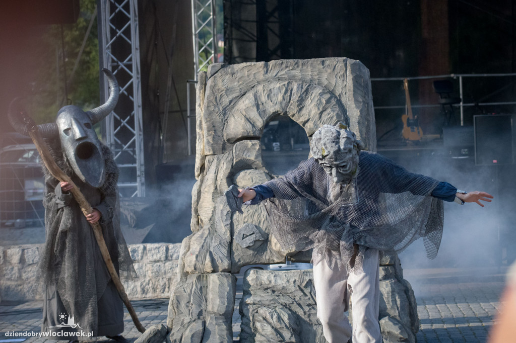 Teatry uliczne na Starym Rynku