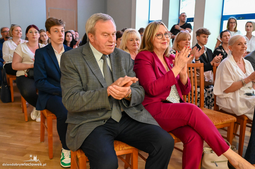 Wręczenie stypendiów Prezydenta najlepszym uczniom