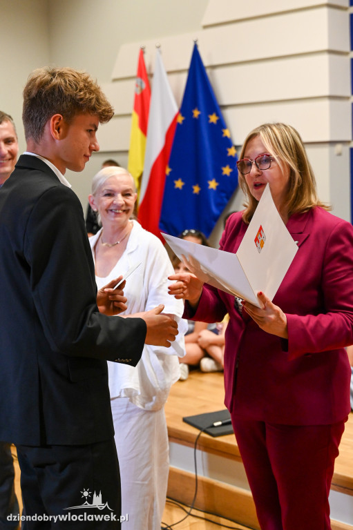 Wręczenie stypendiów Prezydenta najlepszym uczniom