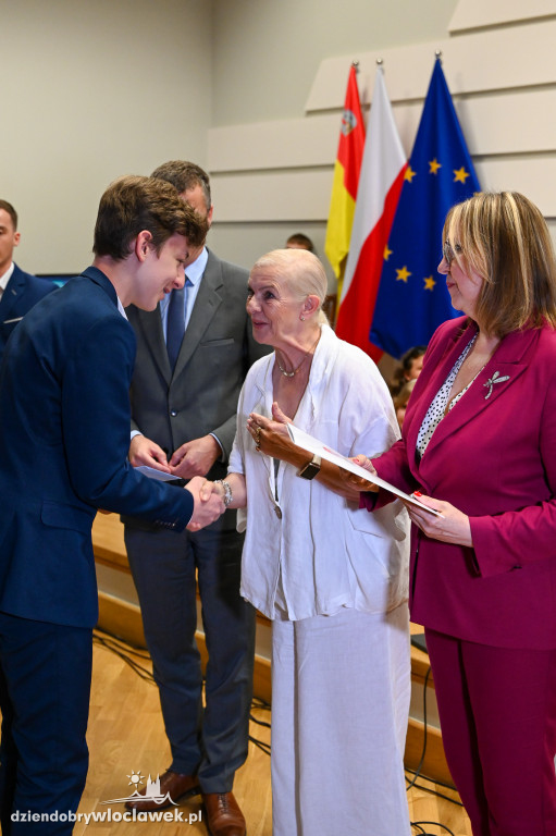 Wręczenie stypendiów Prezydenta najlepszym uczniom