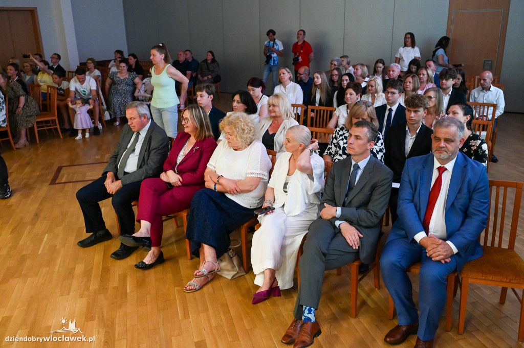 Wręczenie stypendiów Prezydenta najlepszym uczniom
