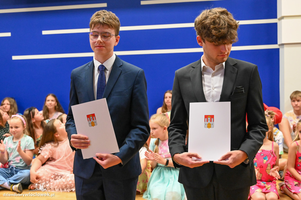 Wręczenie stypendiów Prezydenta najlepszym uczniom