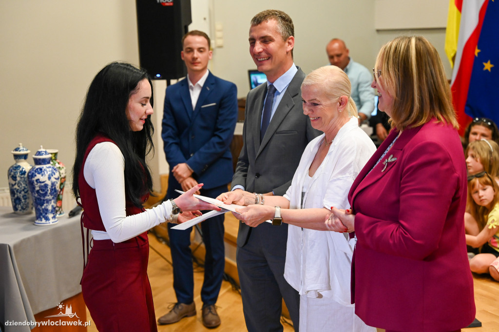 Wręczenie stypendiów Prezydenta najlepszym uczniom