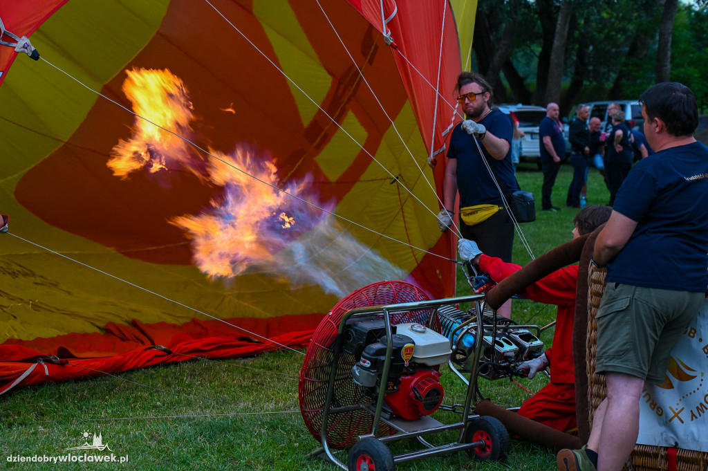 Pokaz balonów w Parku na Słodowie