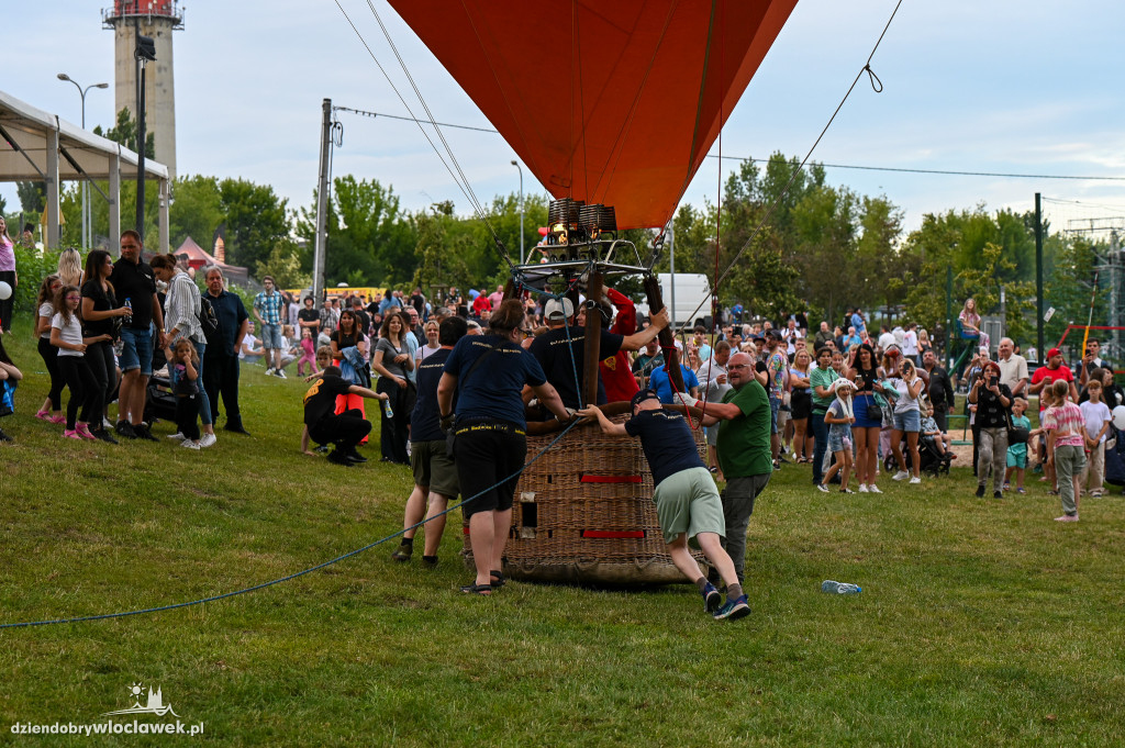 Pokaz balonów w Parku na Słodowie
