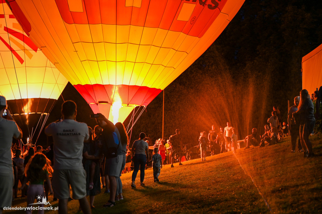 Pokaz balonów w Parku na Słodowie