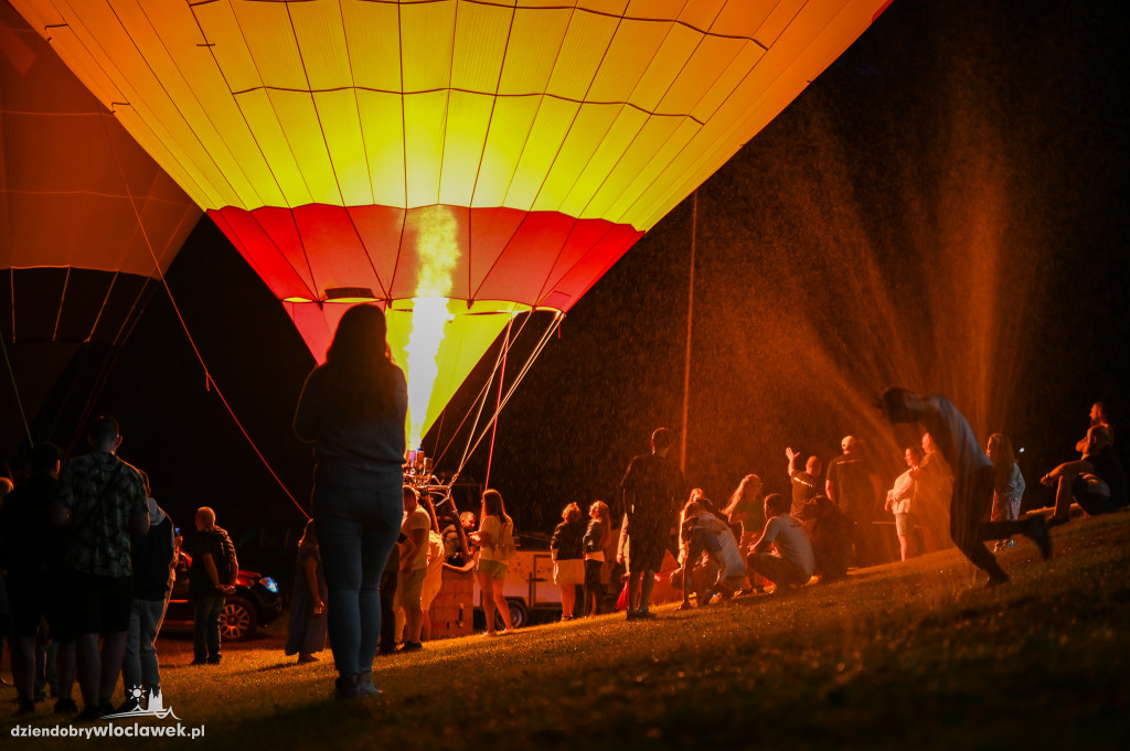Pokaz balonów w Parku na Słodowie