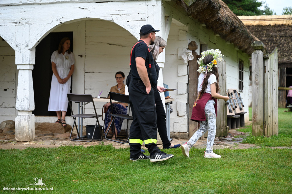Festyn folklorystyczny w Skansenie w Kłóbce