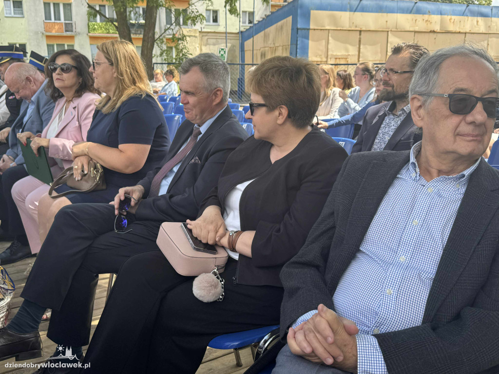 Uroczyste otwarcie rozbudowanego budynku E w PCZ