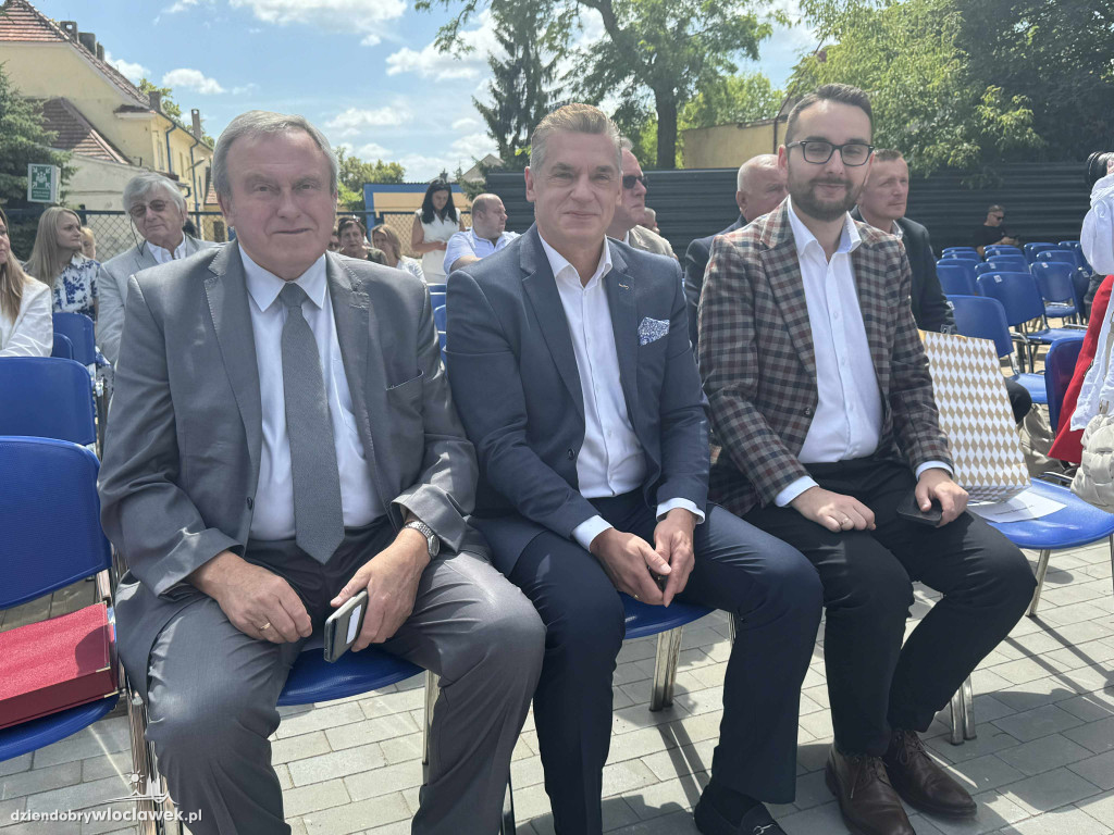 Uroczyste otwarcie rozbudowanego budynku E w PCZ