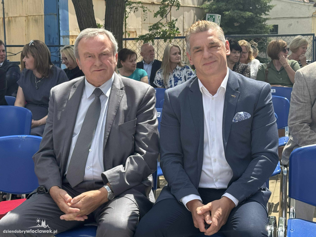 Uroczyste otwarcie rozbudowanego budynku E w PCZ