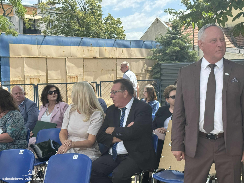 Uroczyste otwarcie rozbudowanego budynku E w PCZ