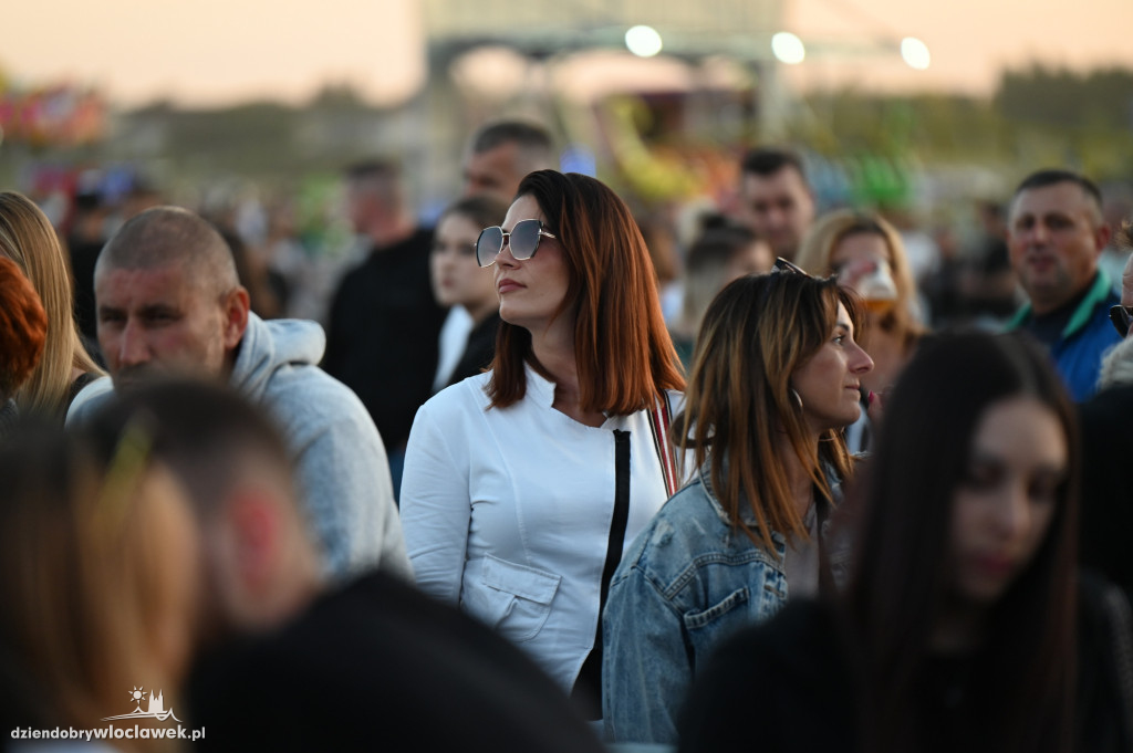 Tłumy na Święcie Powiatu Włocławskiego w Kruszynie