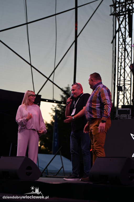 Tłumy na Święcie Powiatu Włocławskiego w Kruszynie