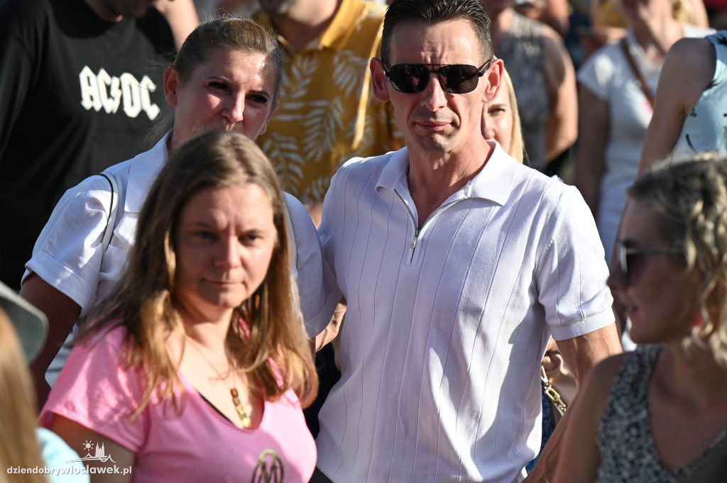 Święto Powiatu - dzień II - tłumy na koncertach