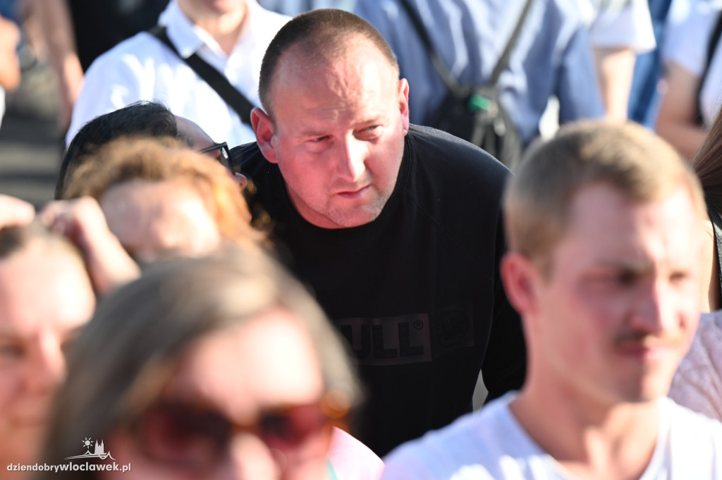 Święto Powiatu - dzień II - tłumy na koncertach