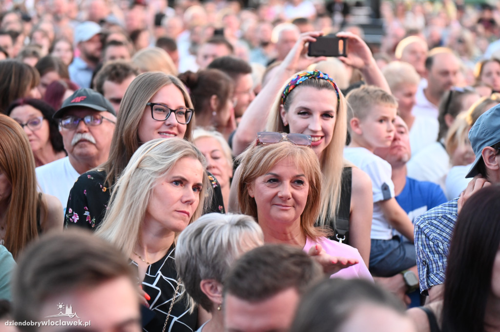 Święto Powiatu - dzień II - tłumy na koncertach